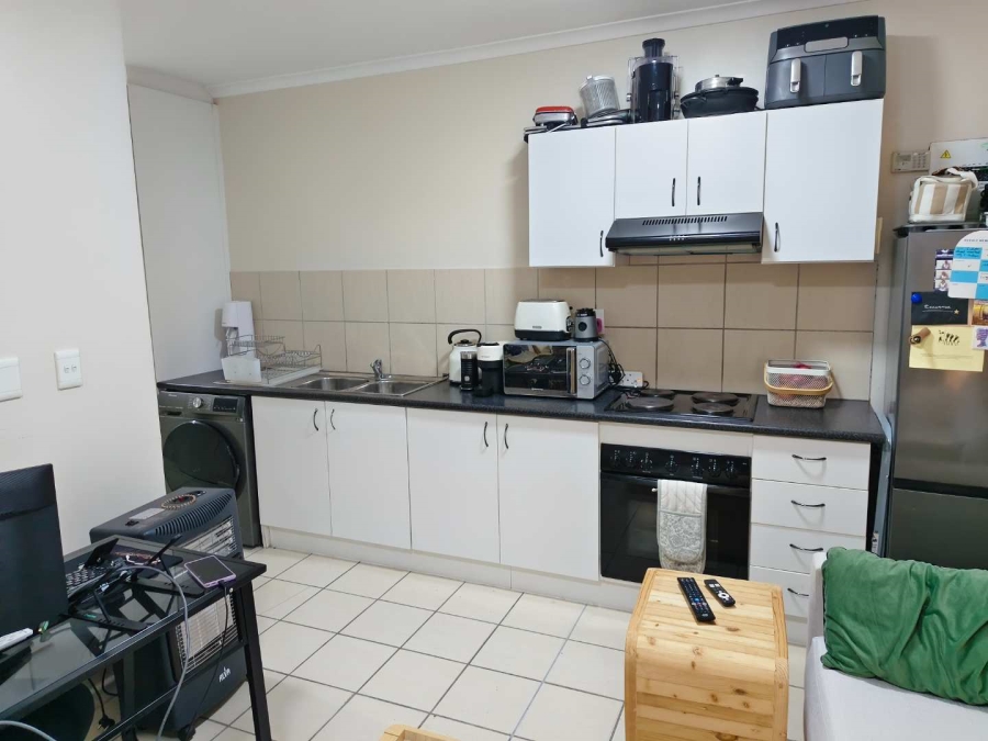 To Let 1 Bedroom Property for Rent in Viking Village Western Cape